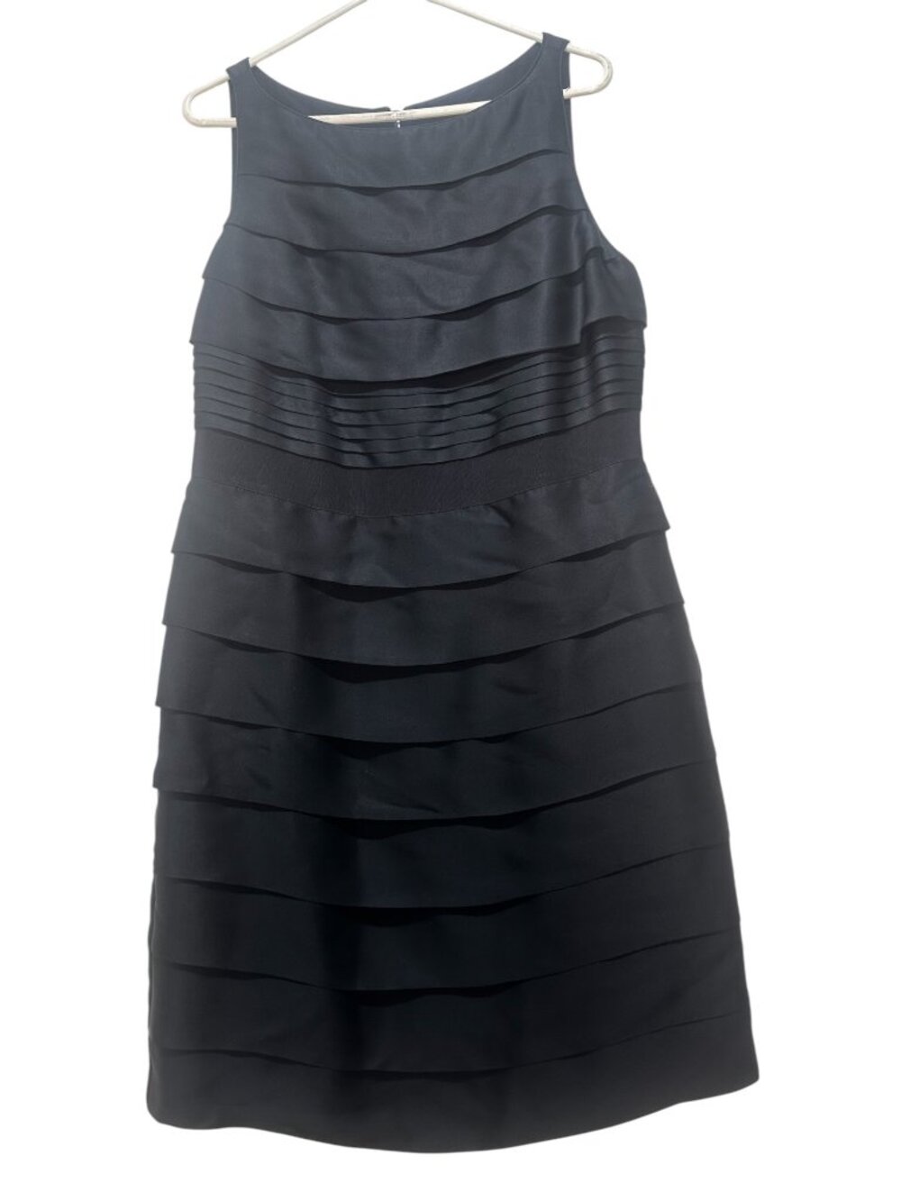Banana Republic 100% Silk Shutter Dress Womens 14 Black Office Pleated Party
